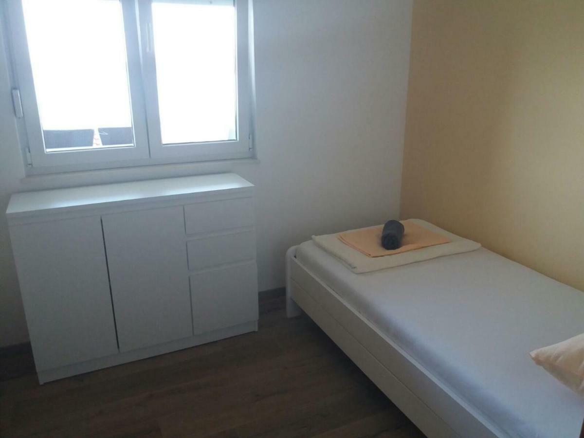 Apartments Prpic Seget Vranjica Rum bild