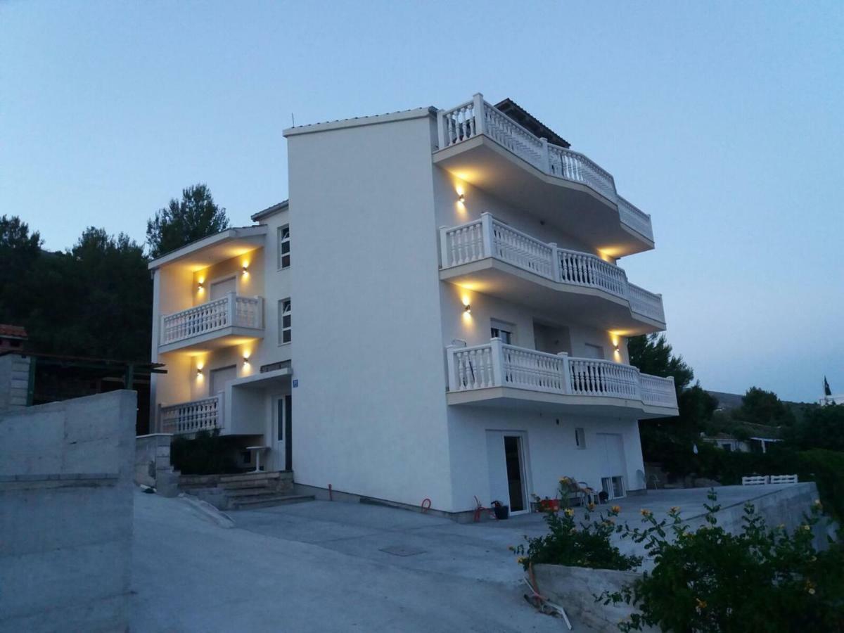 Apartments Prpic Seget Vranjica Exteriör bild